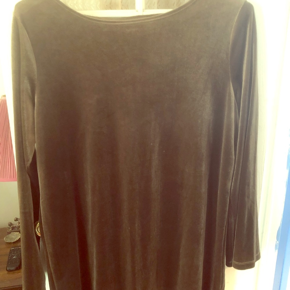 Velvet DG2 Top